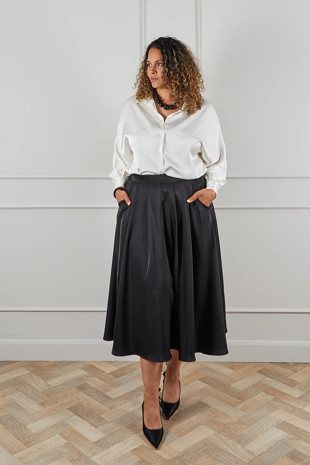 the toe ★ Iris Tulle Skirt (black) Iris Tulle Skirt – THE TOÉ